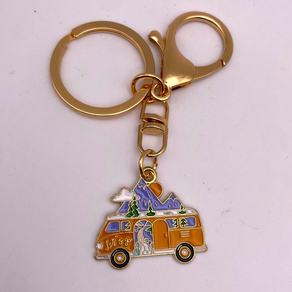 RAMBLIN’ VAN | Adventure Camper | Bag Charm | Keychain (Brand New!) 💘 - Picture 3 of 10